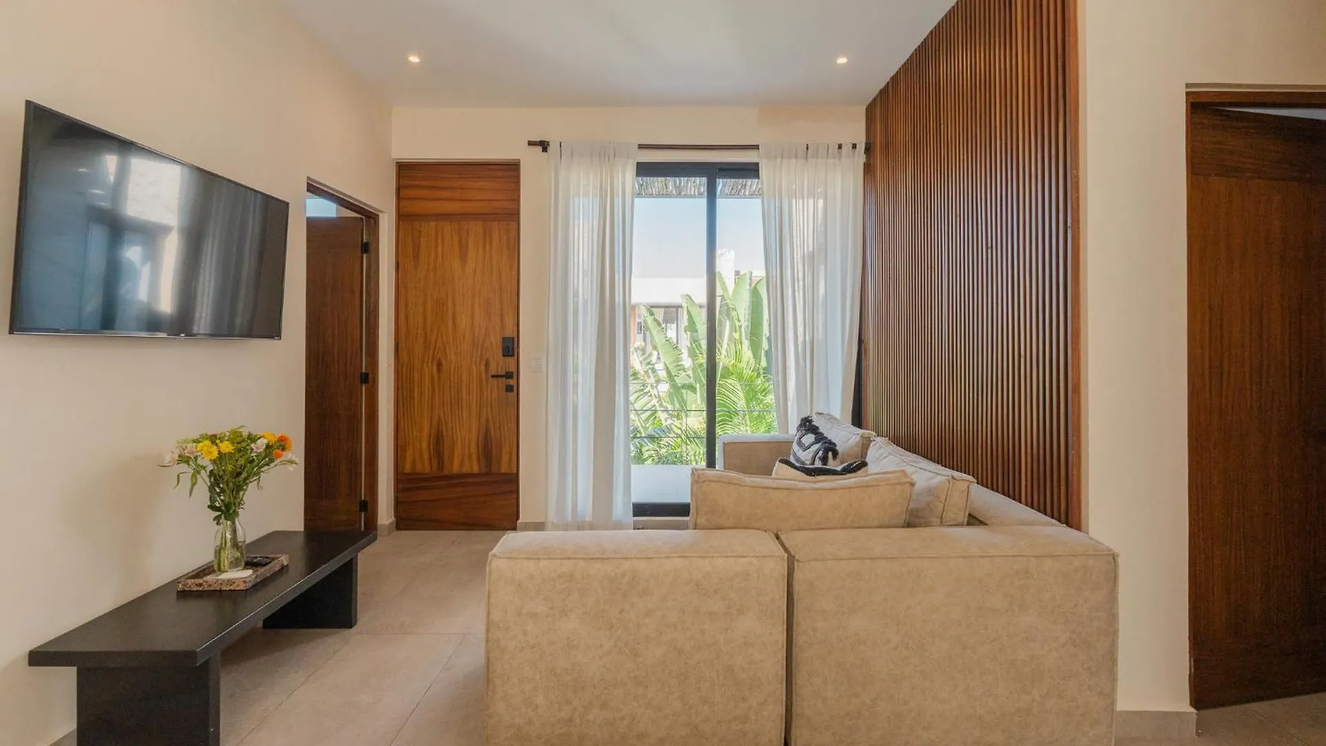 Toh Tulum - 2 Bedroom Apartments